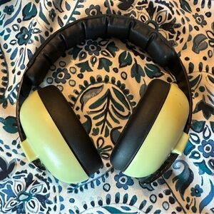 BaBy BanZ Black and light green Over-Ear Headphones